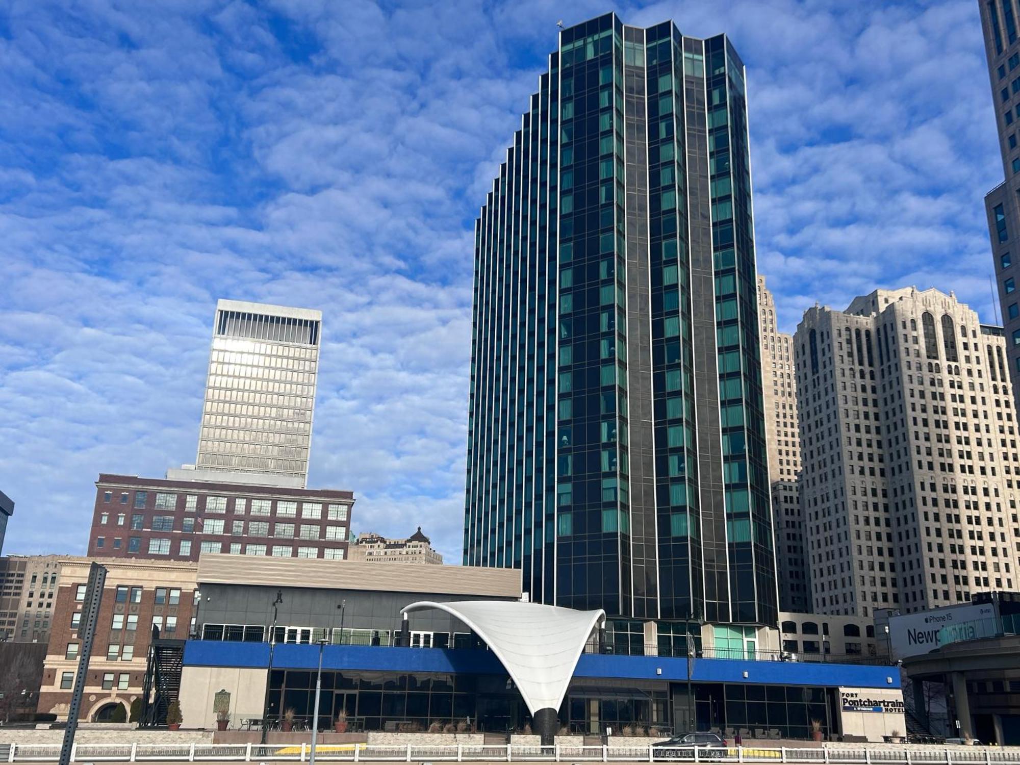 Fort Pontchartrain Detroit, A Wyndham Hotel Exterior photo