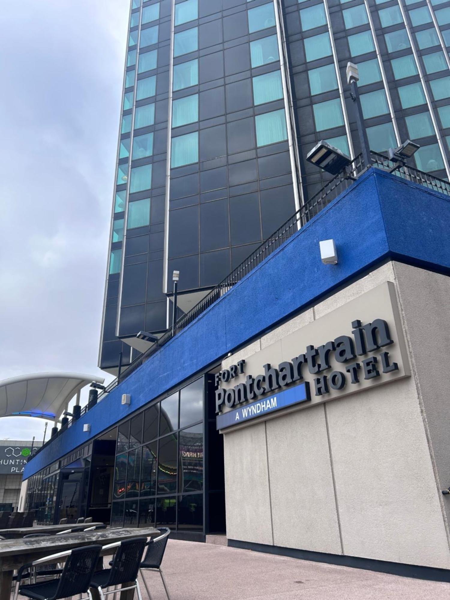 Fort Pontchartrain Detroit, A Wyndham Hotel Exterior photo