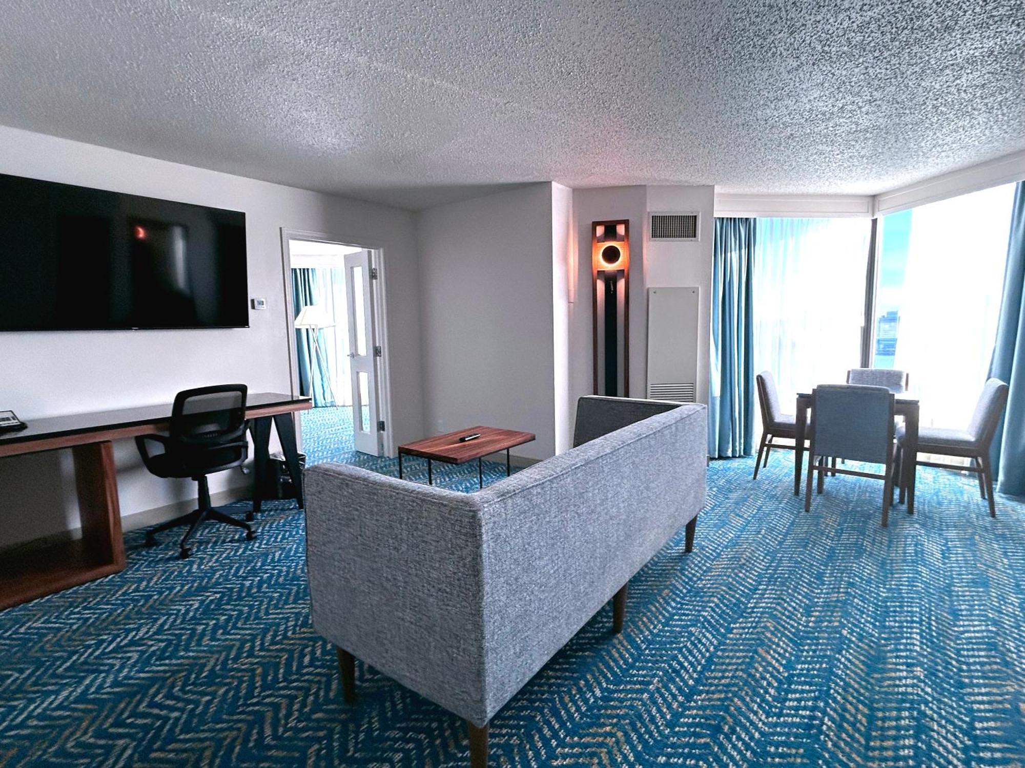 Fort Pontchartrain Detroit, A Wyndham Hotel Exterior photo